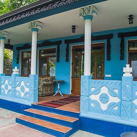 Bed and Breakfast Resedinta Rotundu Butuceny Экстерьер фото