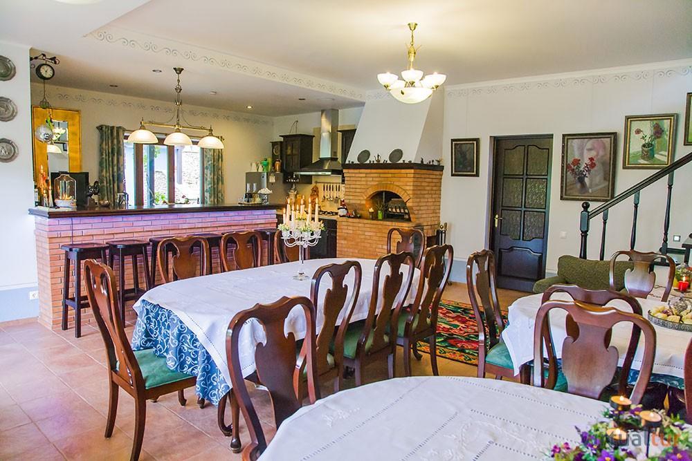 Bed and Breakfast Resedinta Rotundu Butuceny Экстерьер фото